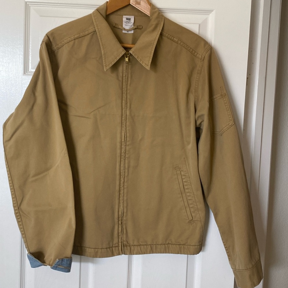 New Levi’s Strauss size XL washable cotton men jacket.